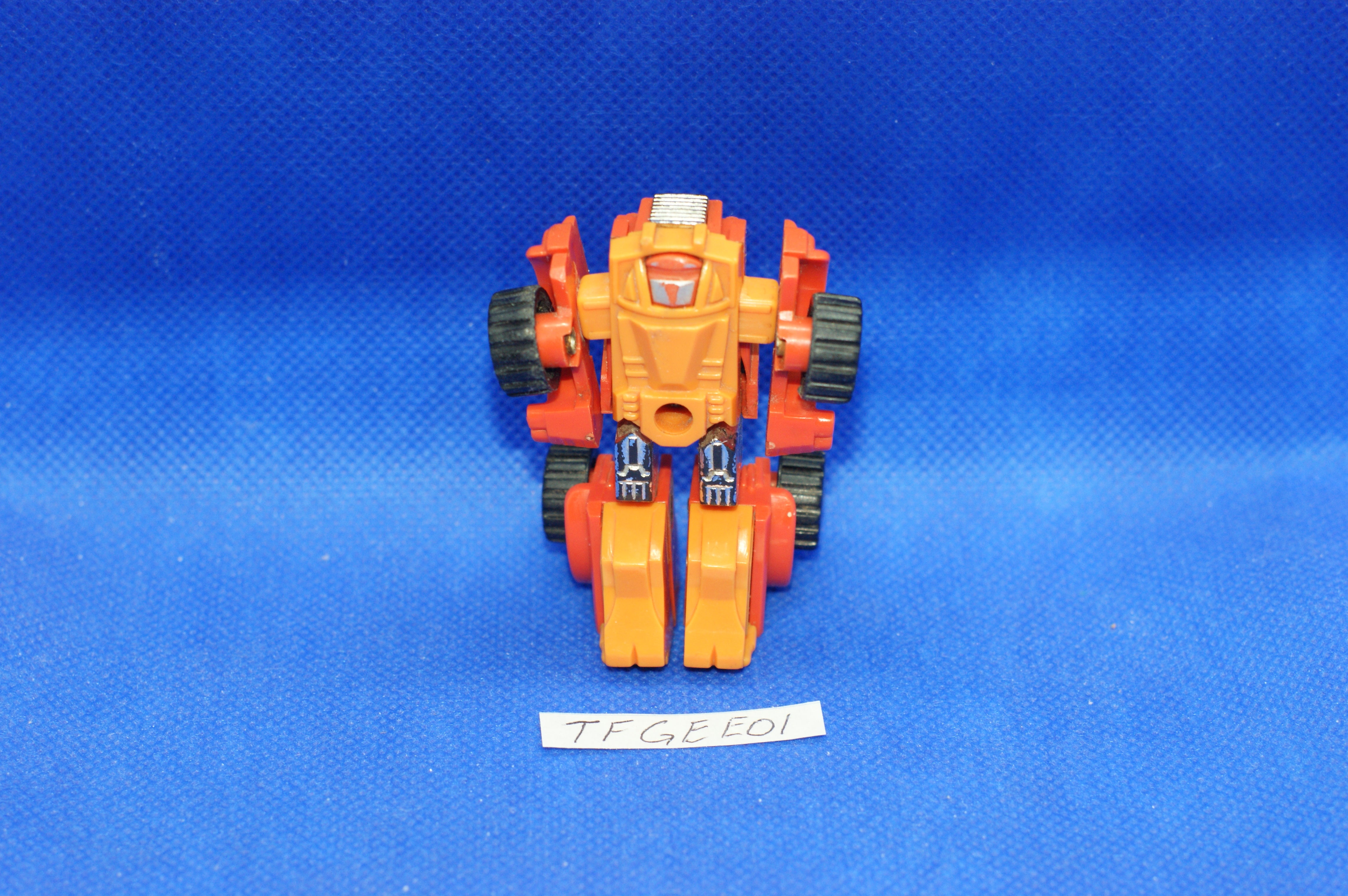 Transformers - Autobot: Gears Orange (TFGEE01) | All Aboard Games