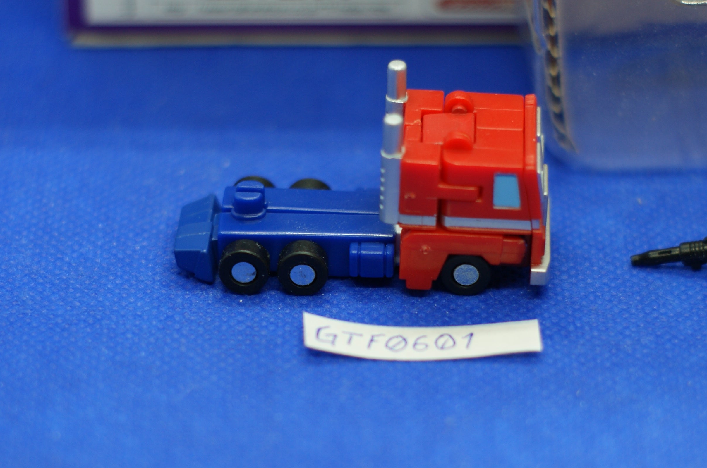Transformers - Autobot: Optimus Prime (WST) (GTF0601) | All Aboard Games