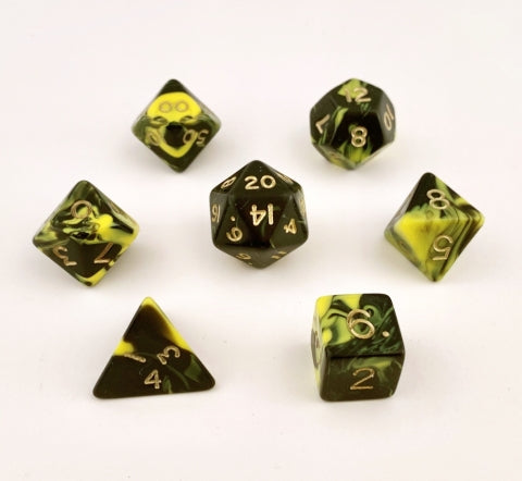 7pc Oblivion Black-Yellow w/gold Polyhedral Set - CC06497 | All Aboard Games